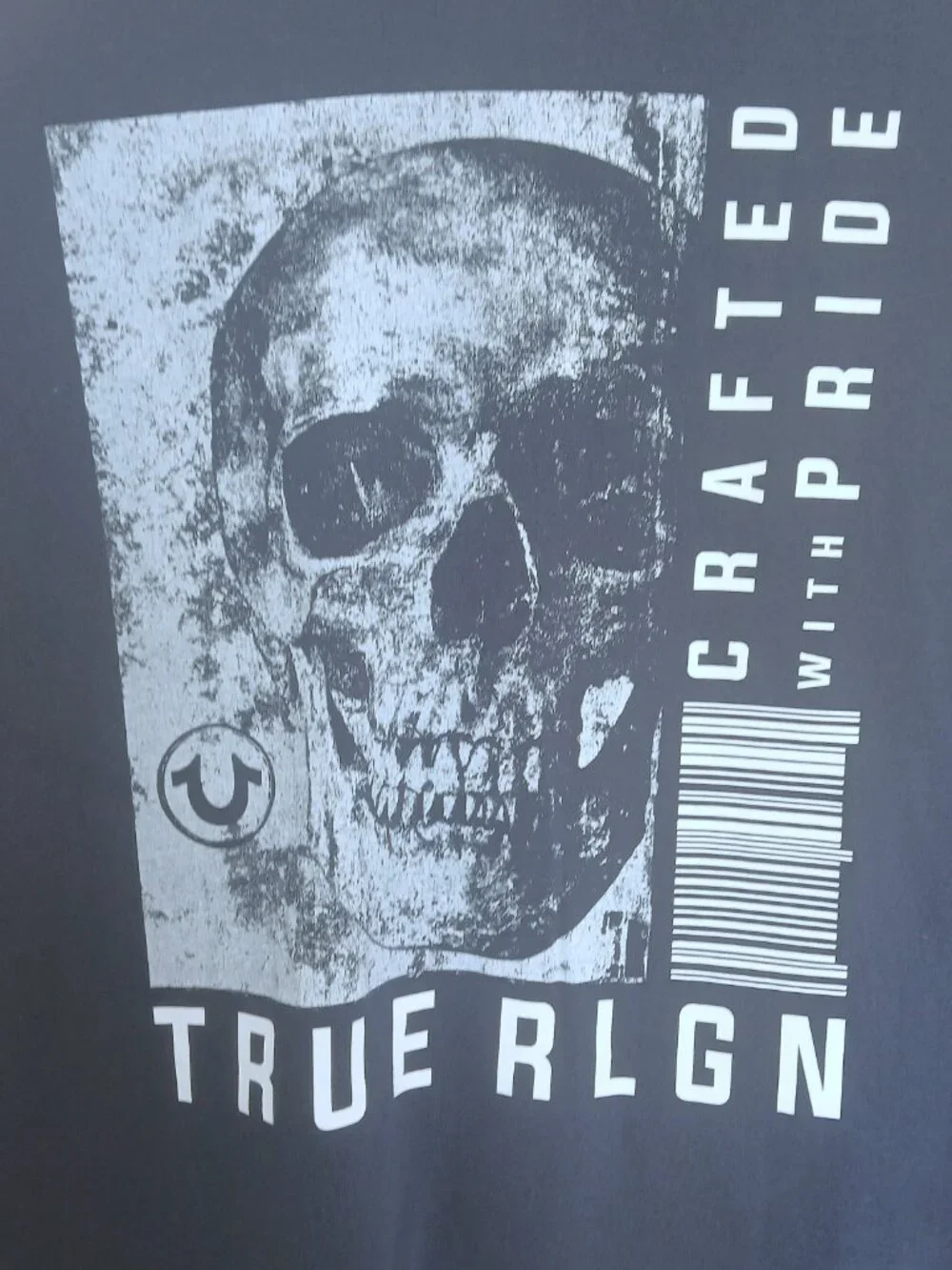 True Religion Navy Blue Skull Graphic Long Sleeve Crewneck Tee Shirt Size M